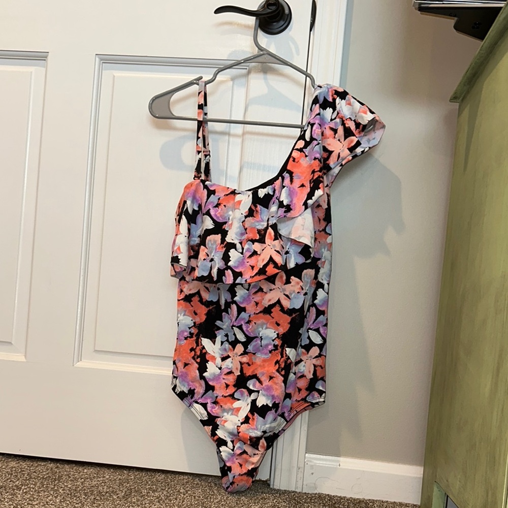 Time and Tru Floral One-Shoulder Swimsuit